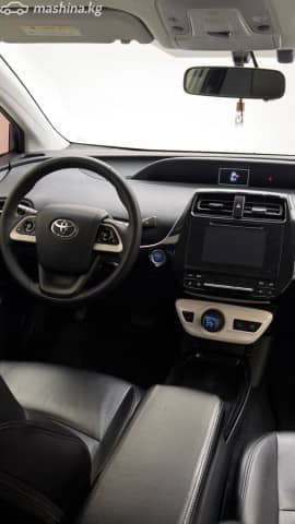Toyota Prius IV (XW50) 1.8hyb CVT