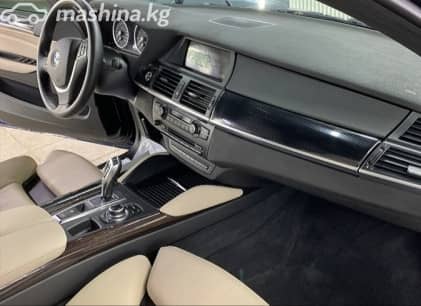 BMW X6 M I (E71) 4.4 AT 4WD