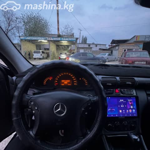 Mercedes-Benz C-Класс II (W203) 200 2.0 AT