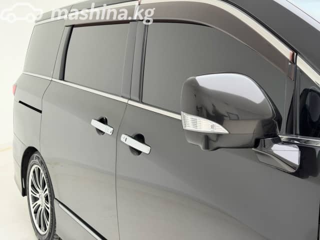 Nissan Elgrand III (E52) 2.5 CVT 4WD