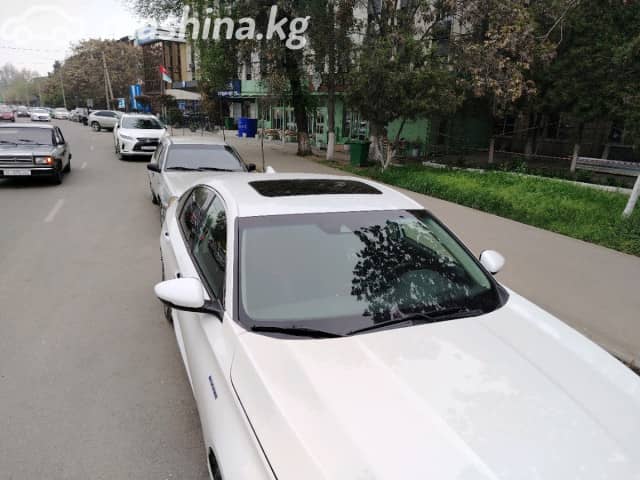 Honda Accord X 2.0hyb CVT