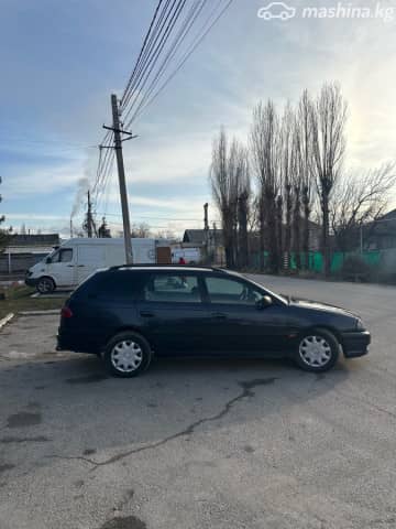 Toyota Avensis I Рестайлинг 1.6 MT