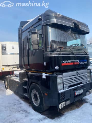 Renault Magnum