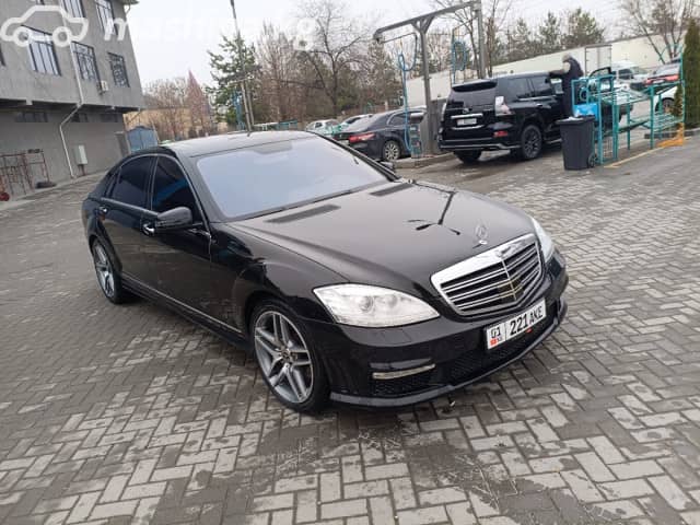 Mercedes-Benz C-Класс III (W204) 350 3.5 AT