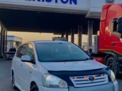 Toyota Ipsum II (M20) 2.4 AT 4WD