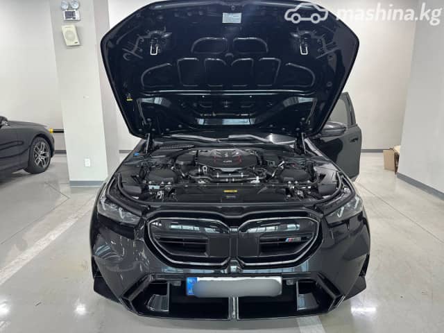 BMW M5 VII (G90) 4.4hyb AT 4WD