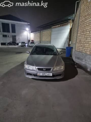 Honda Accord VI 1.8 AT