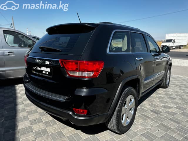 Jeep Grand Cherokee IV (WK2) 5.7 AT 4WD