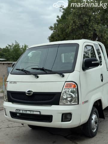 Isuzu NKR