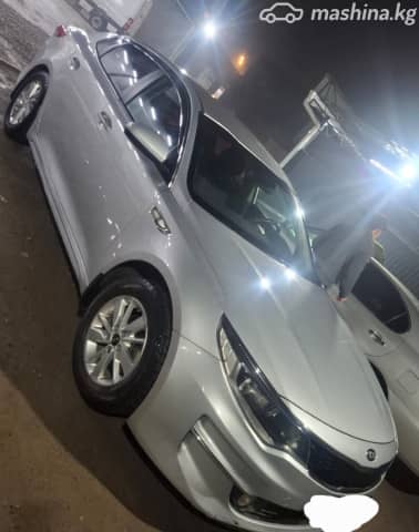 Kia K5 II 2.0 AT