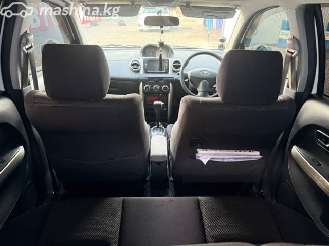Toyota Ist I 1.5 AT 4WD