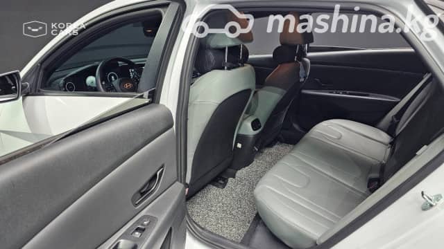 Hyundai Avante VII Рестайлинг 1.6 CVT