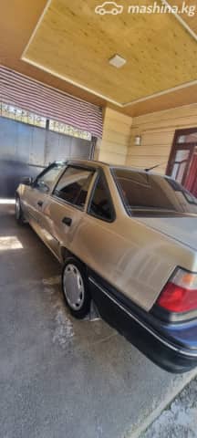 Daewoo Nexia I 1.5 MT