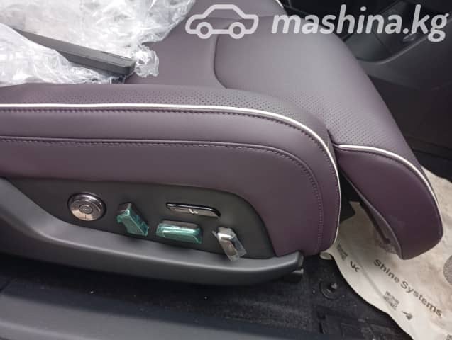 Mazda EZ-60 1.5hyb AT