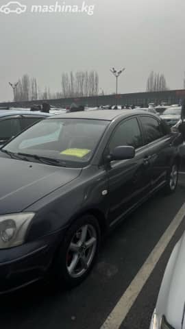 Toyota Avensis II 1.8 MT
