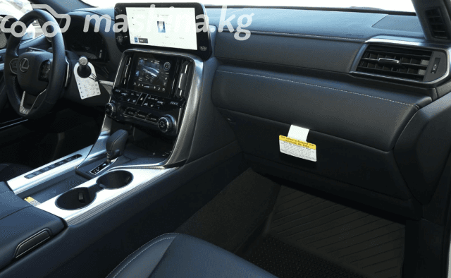 Lexus LX IV 700h 3.5hyb AT 4WD
