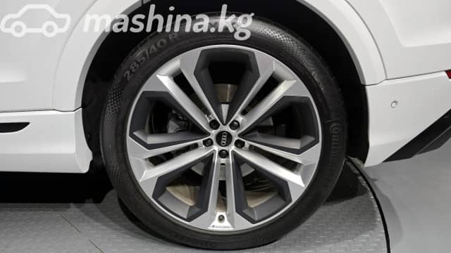 Audi Q8 I (4M) Рестайлинг 55 TFSI 3.0 AT 4WD