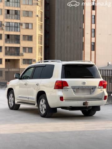 Toyota Land Cruiser 200 Series Рестайлинг 1 4.6 AT 4WD