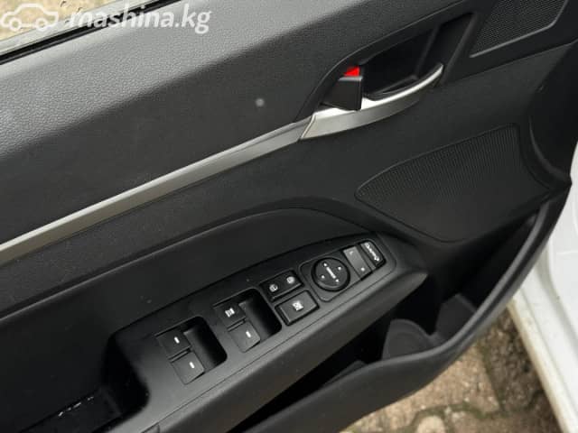 Hyundai Avante VI Рестайлинг 1.6 CVT