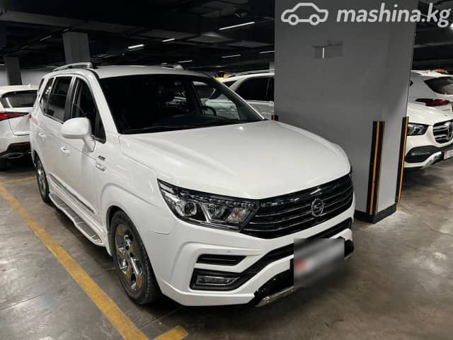 SsangYong Korando Turismo I Рестайлинг 2.2d AT 4WD