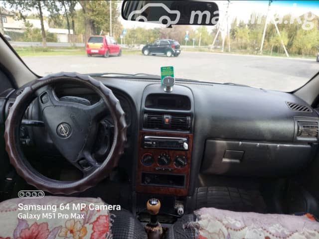Opel Astra G 1.7d MT