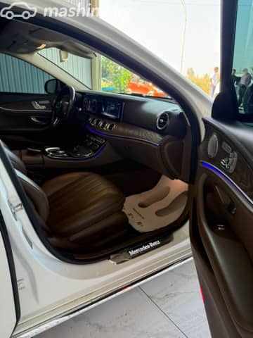 Mercedes-Benz E-Класс V (W213, S213, C238) E 200 4MATIC 9G-TRONIC