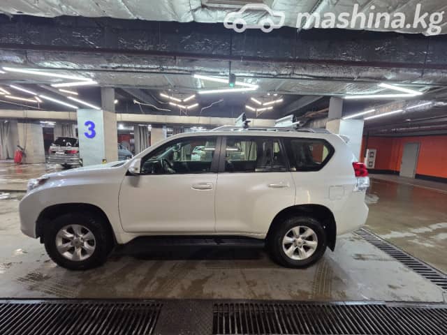 Toyota Land Cruiser Prado 150 Series 2.7 AT 4WD