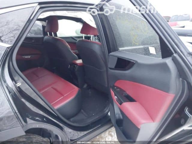 Lexus NX II 250 2.5 AT 4WD