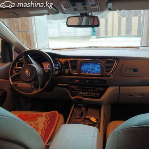 Kia Carnival III 2.2d AT