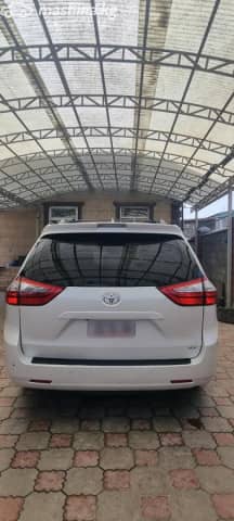 Toyota Sienna III Рестайлинг 2 3.5 AT