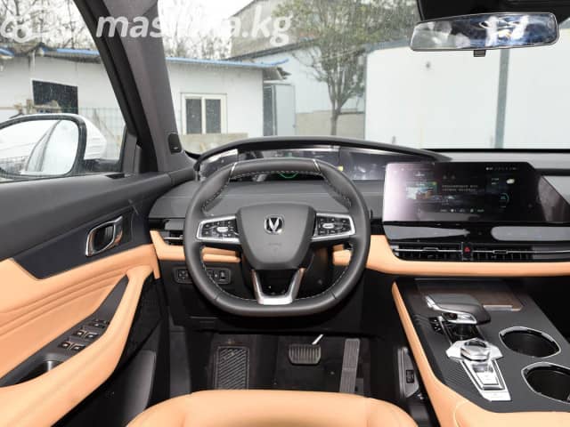Changan UNI-K 1.5hyb AT