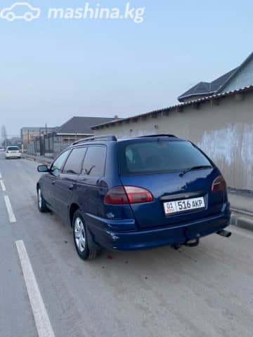 Toyota Avensis I Рестайлинг 2.0d MT
