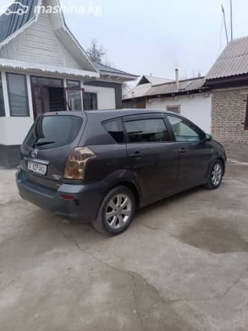 Toyota Corolla Verso I Рестайлинг 2 2.2d MT