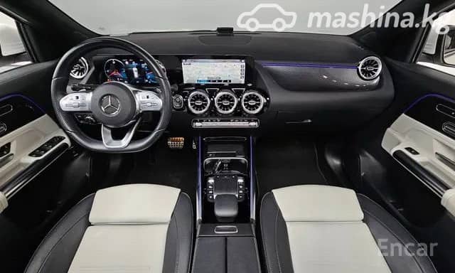 Mercedes-Benz GLA II (H247) 250 2.0 AMT 4WD