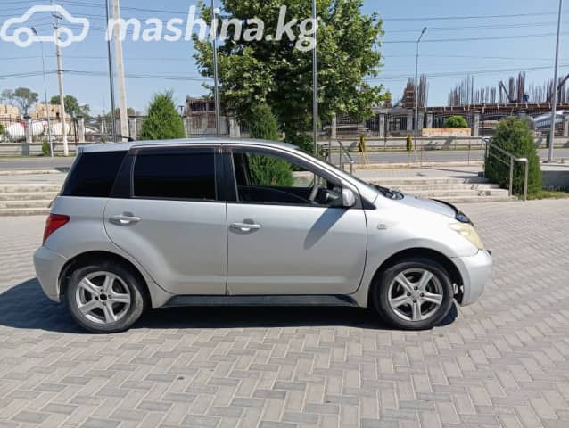 Toyota Ist I 1.3 AT