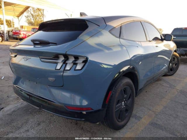 Ford Mustang Mach-E I 98 kWh Electro AT 4WD