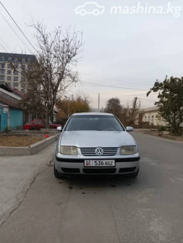 Volkswagen Bora 1.6 MT