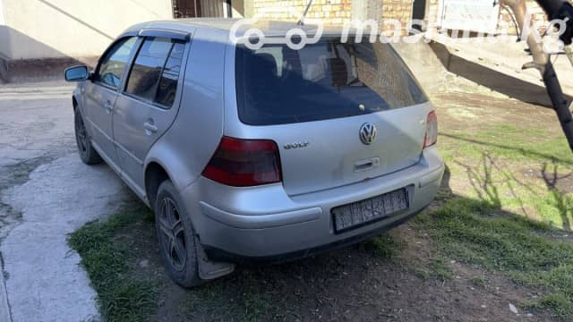 Volkswagen Golf IV 1.6 MT