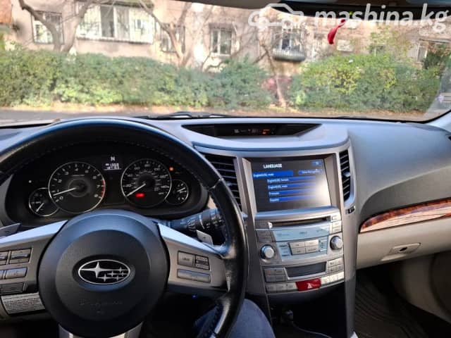 Subaru Outback IV 2.5 CVT 4WD