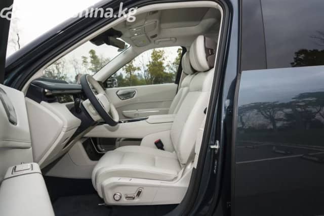 Lynk & Co 900 2.0hyb AT 4WD