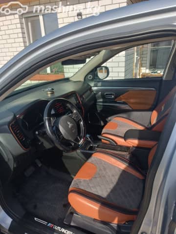 Mitsubishi Outlander III Рестайлинг 2 2.4 CVT 4WD
