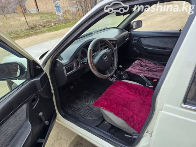 Daewoo Nexia I Рестайлинг 1.5 MT