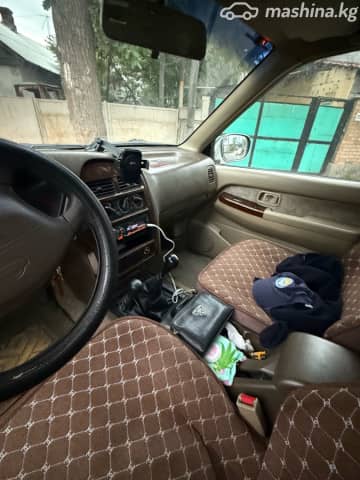 Nissan Pathfinder II 3.3 MT 4WD