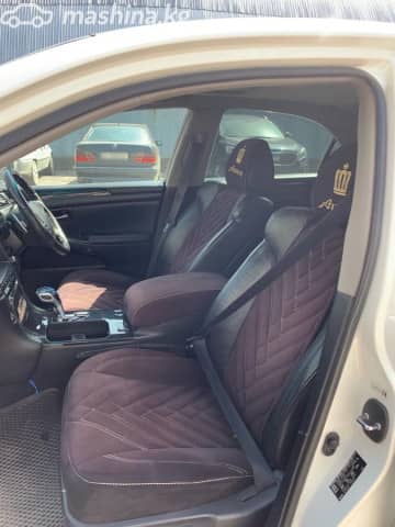 Toyota Crown XII (S180) 3.5 AT