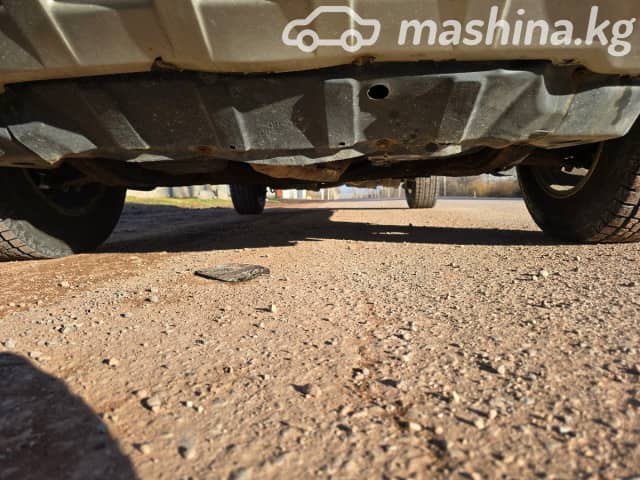 Toyota Highlander I (U20) Рестайлинг 2.4 AT 4WD