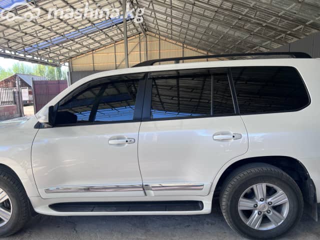 Toyota Land Cruiser 200 Series Рестайлинг 1 4.5d AT 4WD