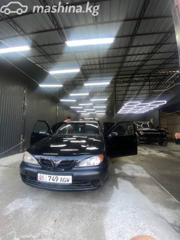 Nissan Primera II (P11) Рестайлинг 1.6 MT
