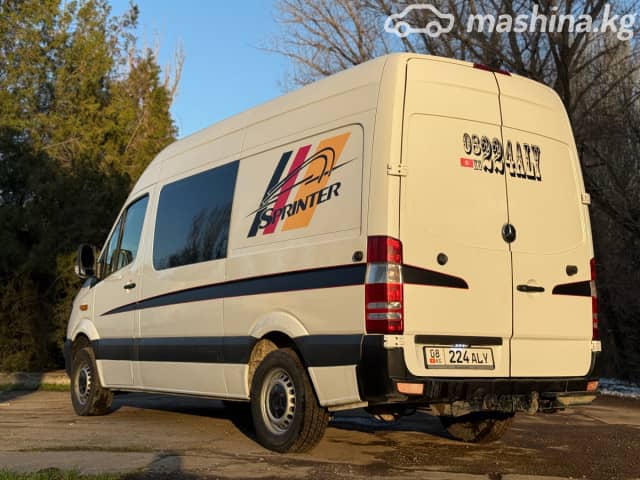 Mercedes-Benz Sprinter