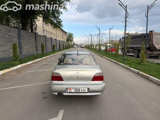 Daewoo Nexia I 1.5 MT