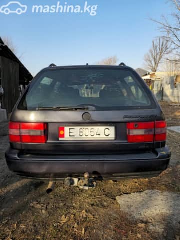 Volkswagen Passat B4 2.0 MT